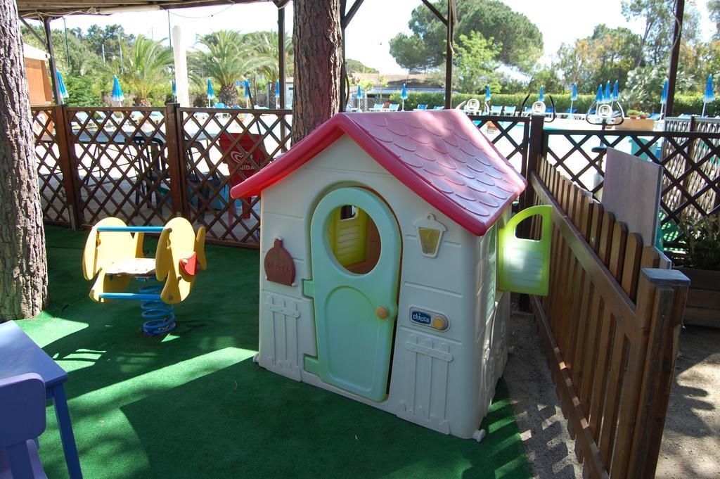 Camping Lacona Capoliveri  Extérieur photo