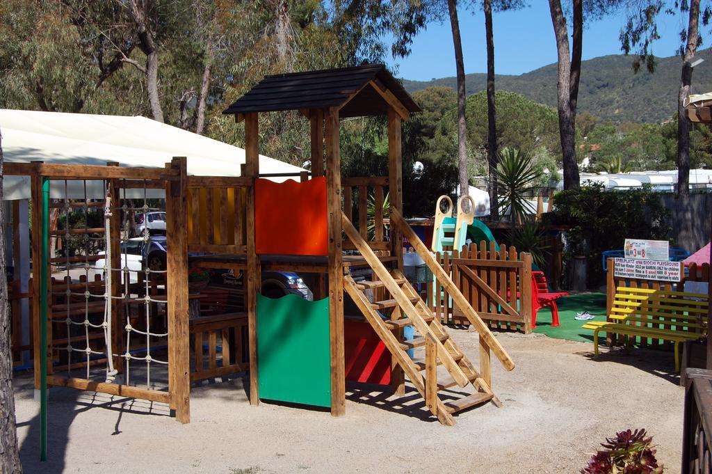 Camping Lacona Capoliveri  Extérieur photo