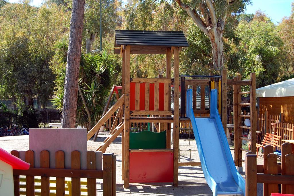 Camping Lacona Capoliveri  Extérieur photo