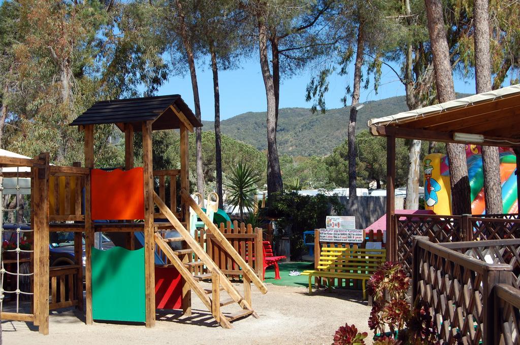 Camping Lacona Capoliveri  Extérieur photo