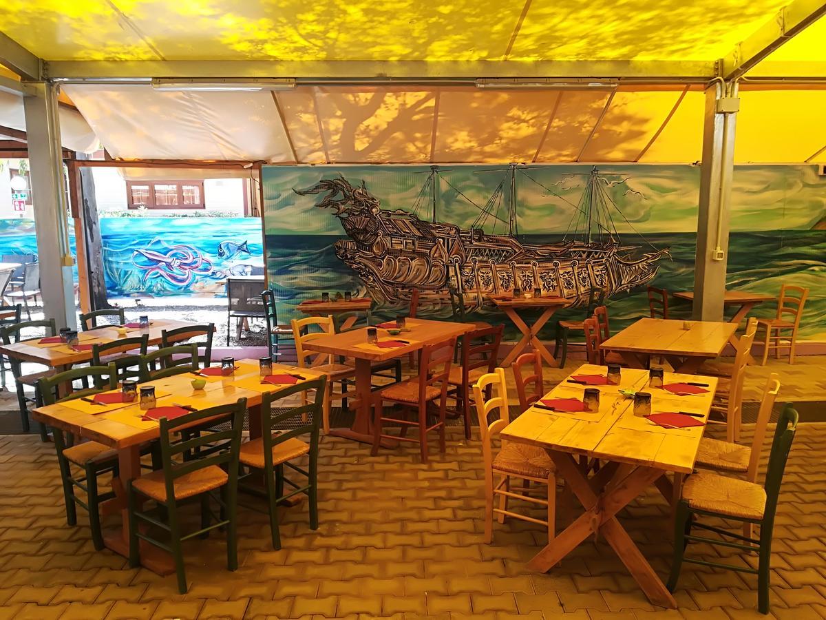 Camping Lacona Capoliveri  Extérieur photo